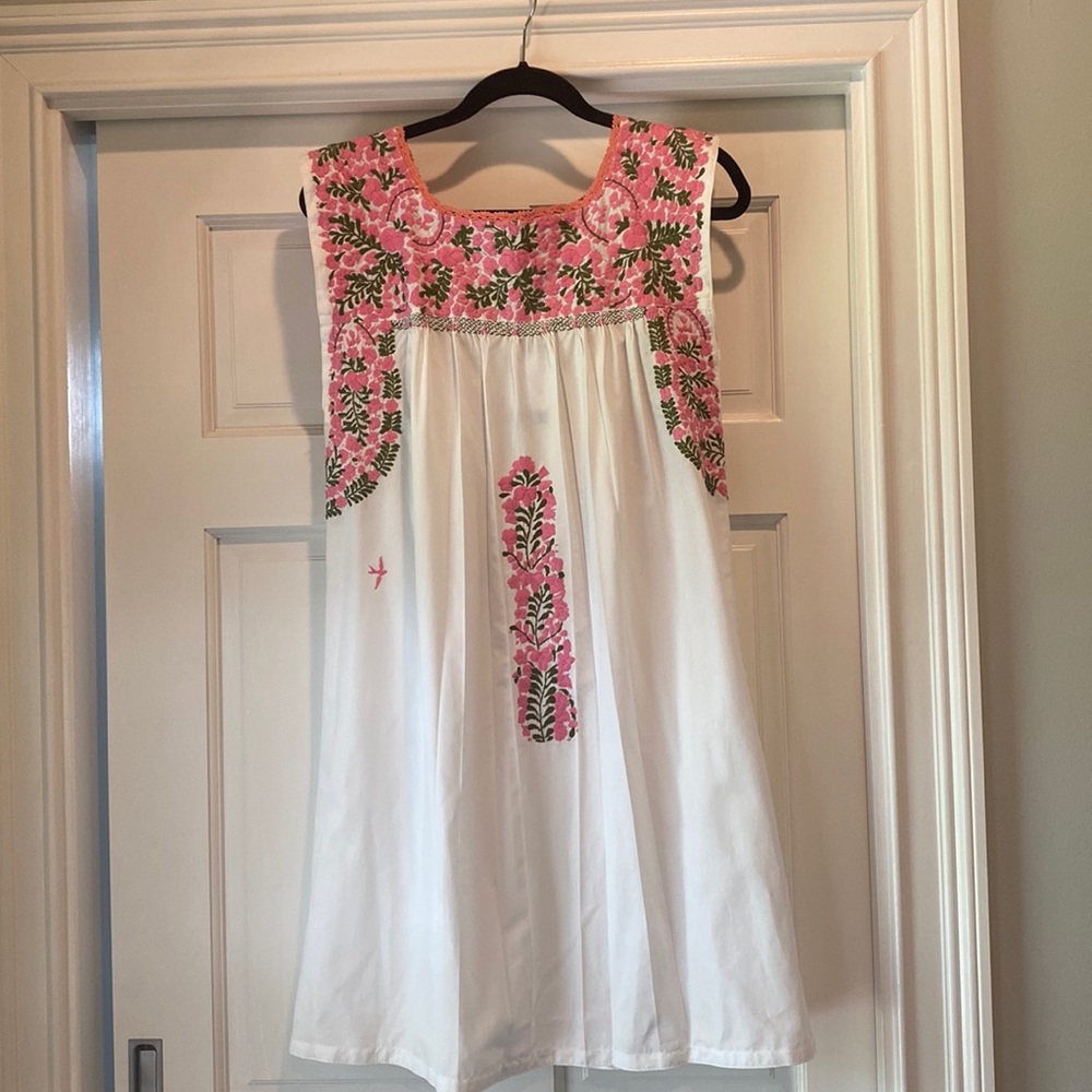Mi Golondrina Flores Dress